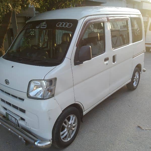Daihatsu Hijet 2011 2