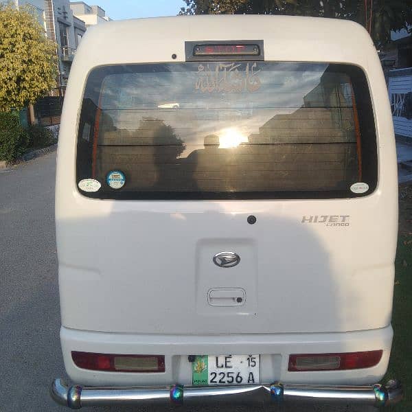 Daihatsu Hijet 2011 3