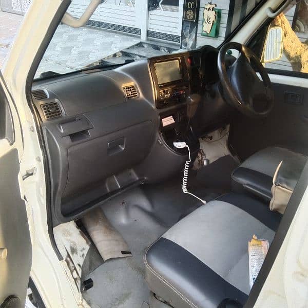 Daihatsu Hijet 2011 4