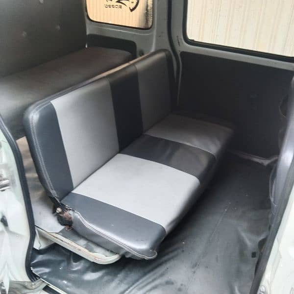 Daihatsu Hijet 2011 12
