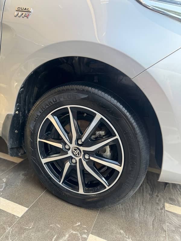 Toyota Yaris 1.5 atv x top of the line 2