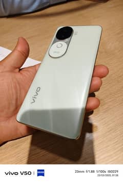 vivo v40e 8GB ram 256Gb rom