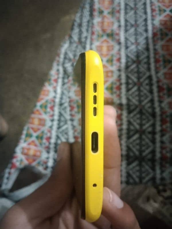 poco m3 mobile 4+2/128 GB with box 6