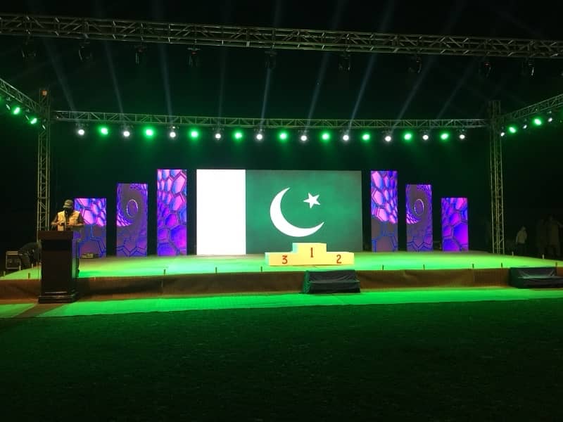 SMD Screen/Dj Sound System/Truss Lights/Projector/LEDs/Lighting Floor 11