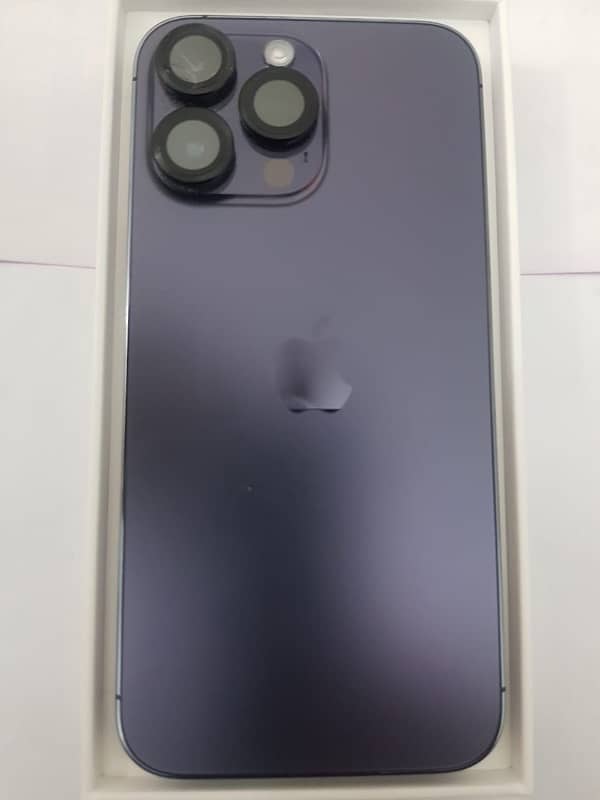 Iphone 14 pro max scratchless like new 0