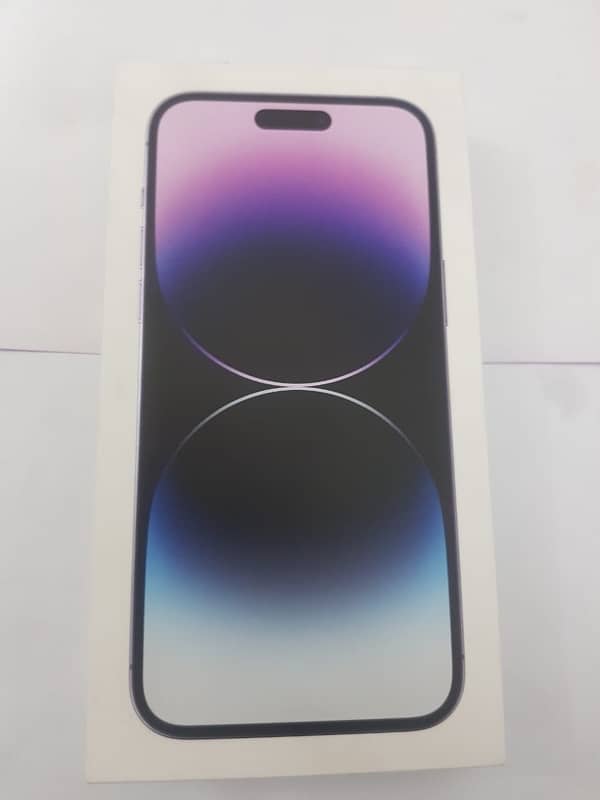 Iphone 14 pro max scratchless like new 1