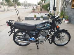 Suzuki gs 150 2021