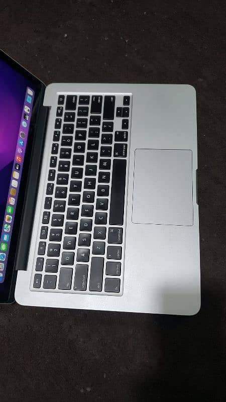 MacBook Pro 2015 | Core i7 | 16GB/128GB |  | 10/10 Condition 4