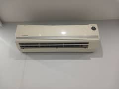 Dawlance split ac 1.5 ton 100 percent working condition