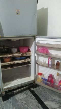 Dawlence Fridge in Good condition