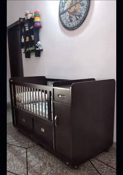 Baby cot for sale