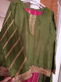 embroidered kurti and lehnga