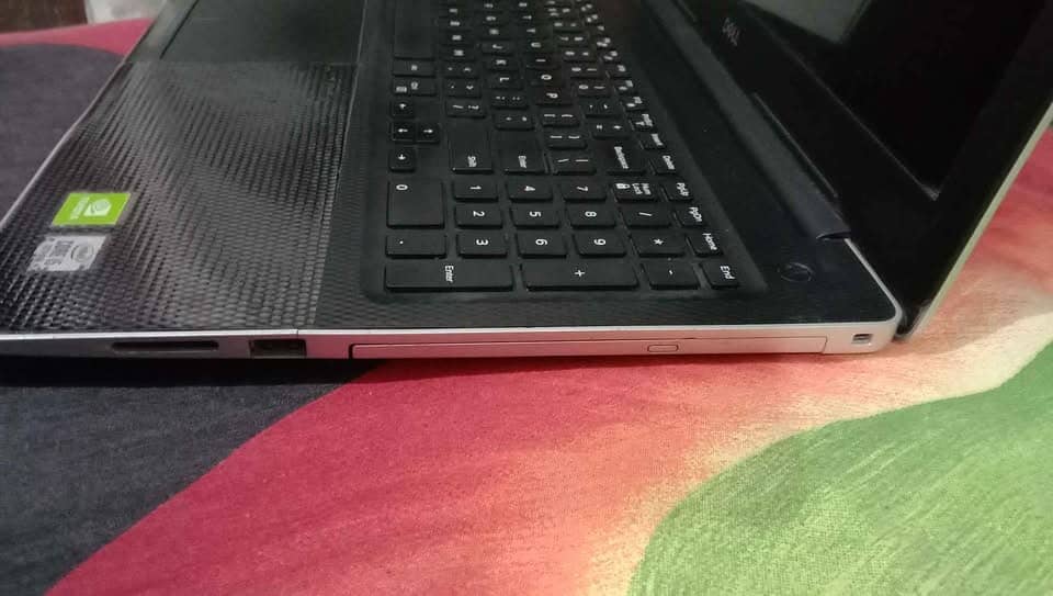 Dell inspiron 15 i5 10th | SSD 12GB DDR4/512GB | Laptop 1