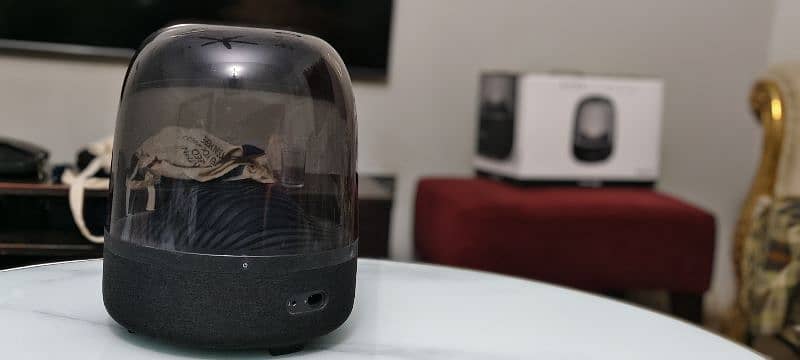 Harman Kardon Aura Studio 3 Bluetooth Speaker 7
