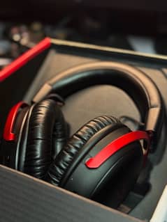 hyper x cloud 3 wireless brand new