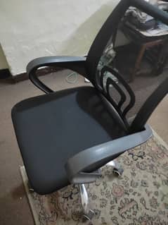 Office Revolving Chair at Throw Away Price -03334239020