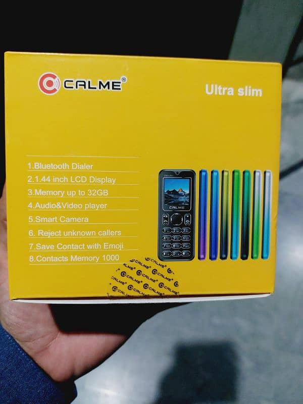 calme ultra slim button feature phone 1