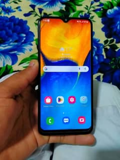 Samsung galaxy a20 3/32