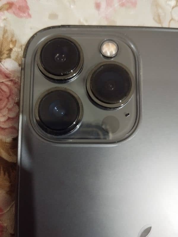iPhone 13 Pro Max 256GB Non-PTA 2