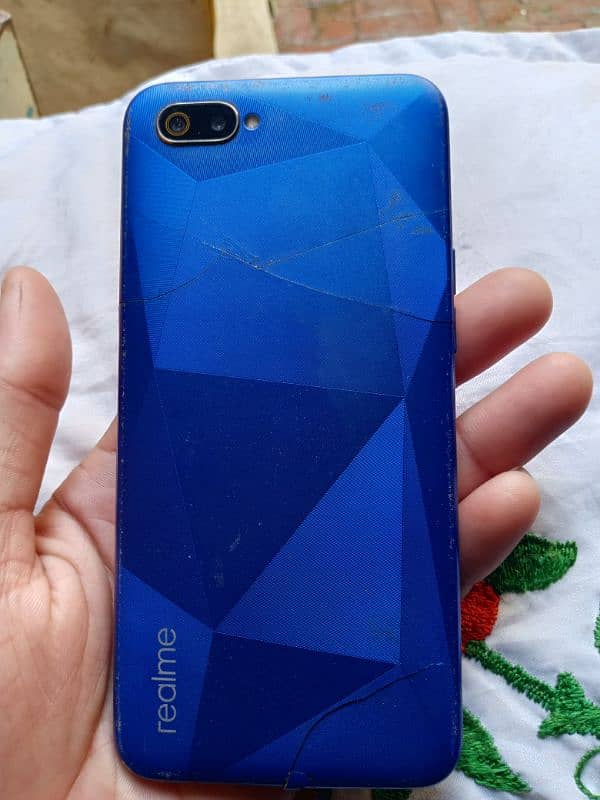 Realme  C2 3Gb32Gb  condishon 8/10. Ha Sirf Box Sat ha 4