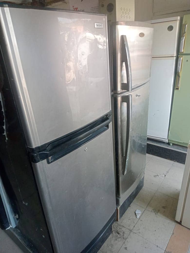 Fridges & Freezers new condition is avilable 13