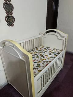 Stylish Baby Cot for Sale – Strong & Made with Pure Wood