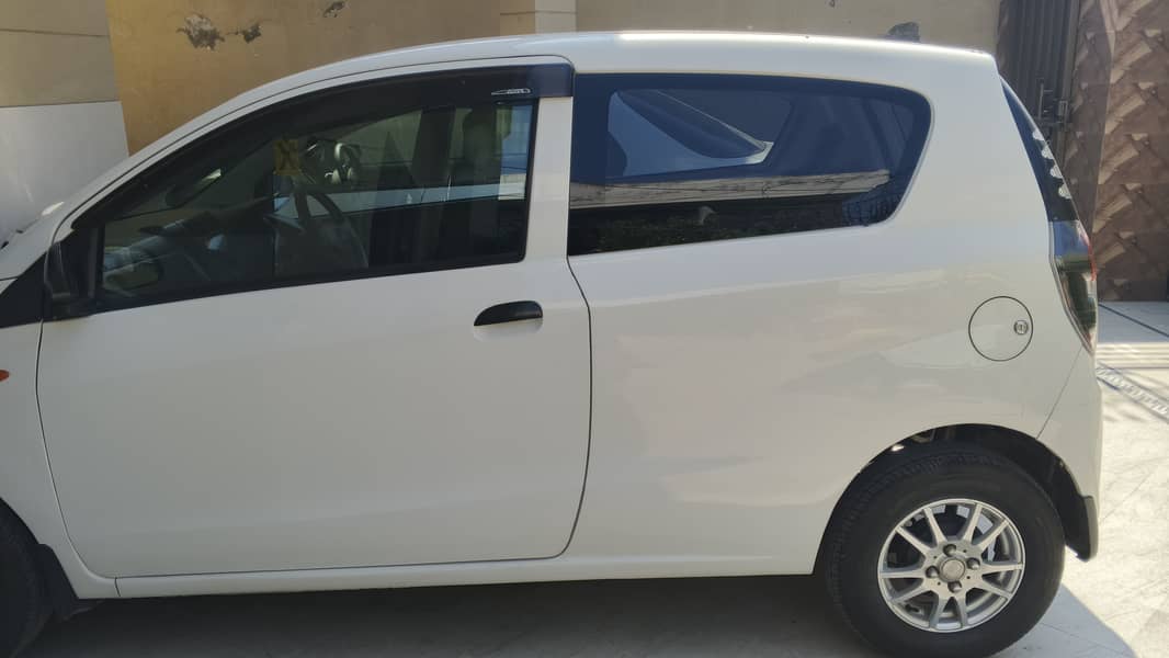 Daihatsu Mira 2015/18 6