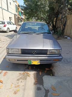 Nissan Sunny 1986