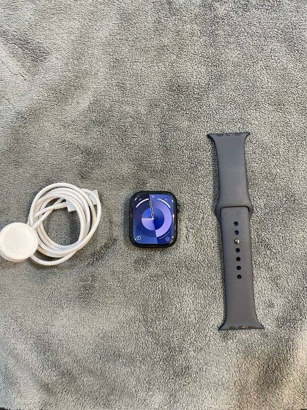 Apple watch Series 8, GPS, 45mm, only call 03174359182 0