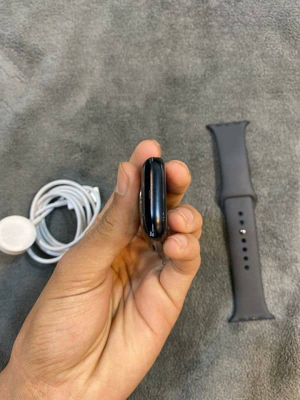 Apple watch Series 8, GPS, 45mm, only call 03174359182 1