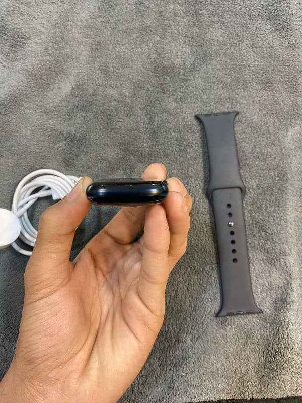 Apple watch Series 8, GPS, 45mm, only call 03174359182 3