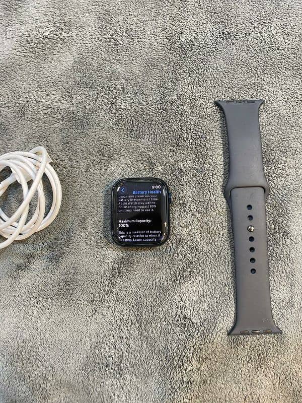 Apple watch Series 8, GPS, 45mm, only call 03174359182 4