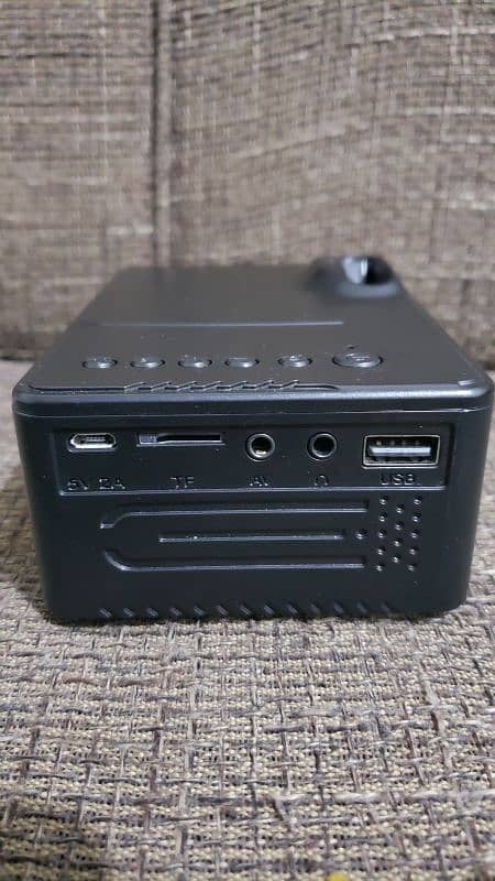 LED mini projector Rd-814 (Exchange Possible) 3