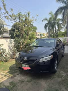 Toyota Camry 2007 lush condition urgently sale going abroad