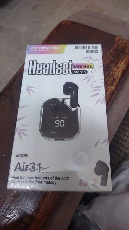 A31 wireless crystal earbuds 10 piece RS:5000 3