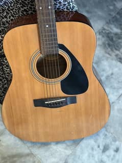 Yamaha F310 Acoustic