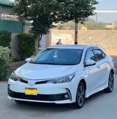 Toyota Corolla Altis 1.6 model 2017 registrations 2018 original color