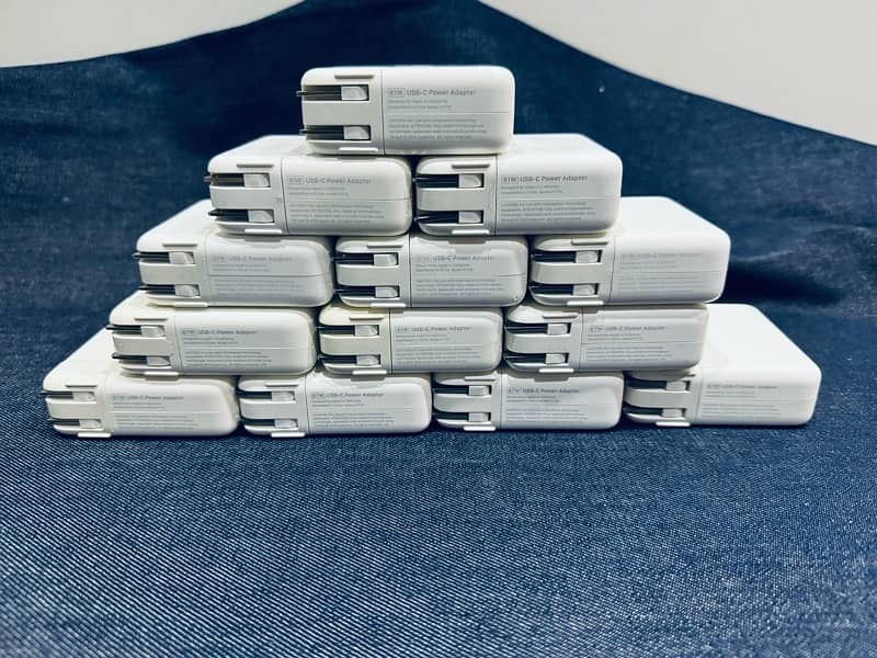 Apple Macbook 30W 61W 67W 87W 96W 140W USB Type C Original Charger 0
