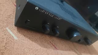 Cambridge Stereo Amplifier with Onkyo Speakers