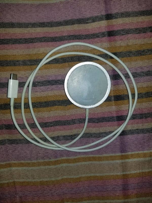 Apple original magsafe charger 0