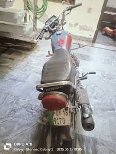 Honda CD 125 Red Colour