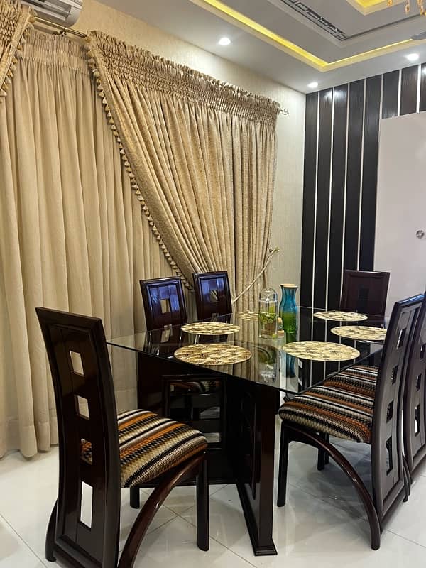 6 chairs dinning table 1