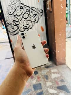 iphone 11 64GB Non PTA Not JV Waterpack