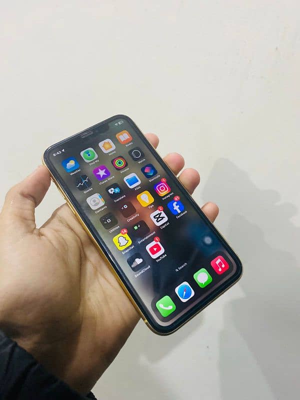 iPhone xr 1