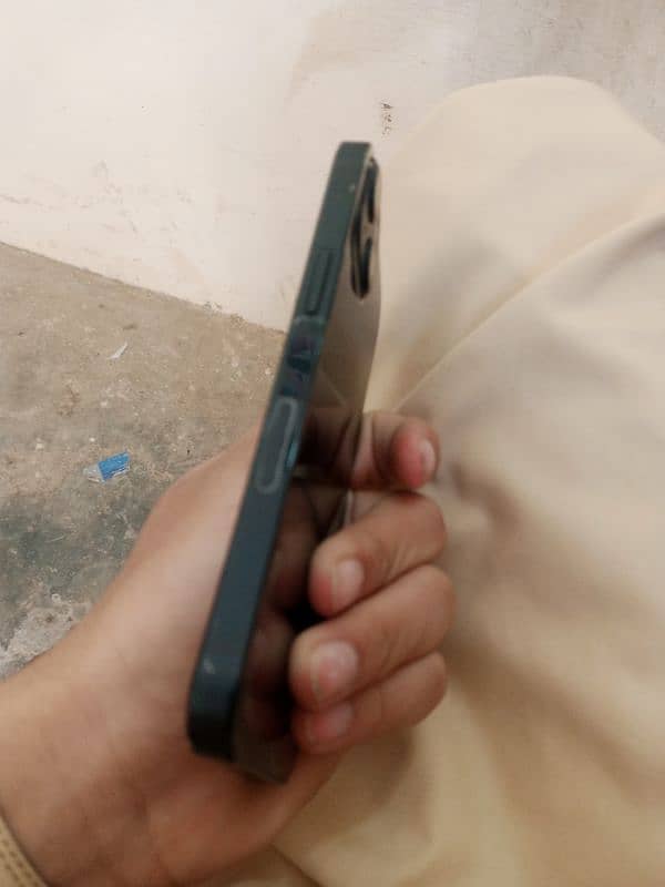 iphone 13 3