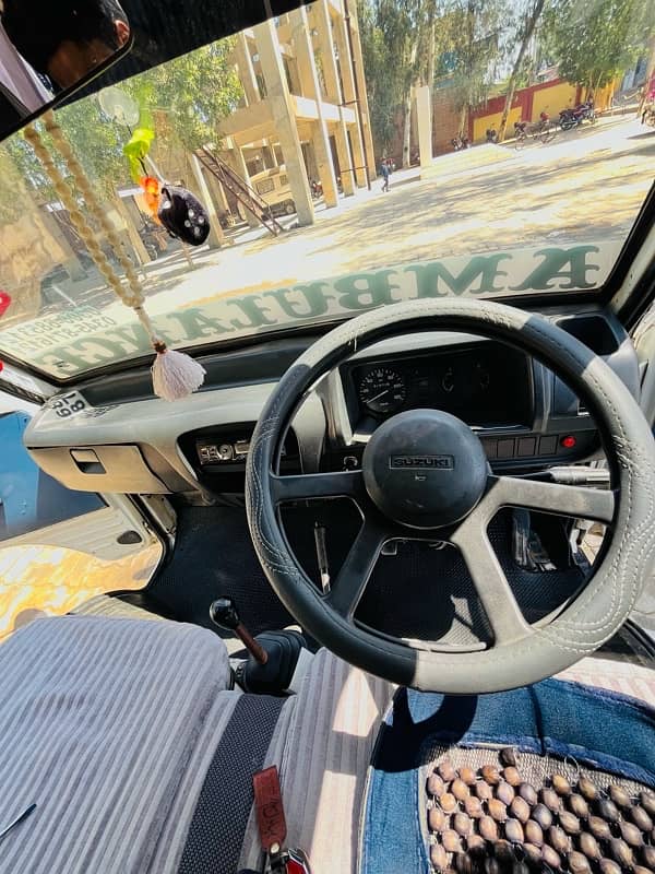 Suzuki bolan ambulance and without ambulance available 10