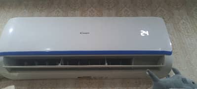 HAIER AC 1.5 TON MODEL CANDY Heat and cool