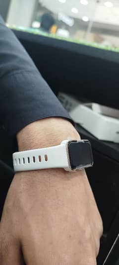 HUAWEII BAND 9 FULL FRESH WHITE COLOUR AVAILABLE