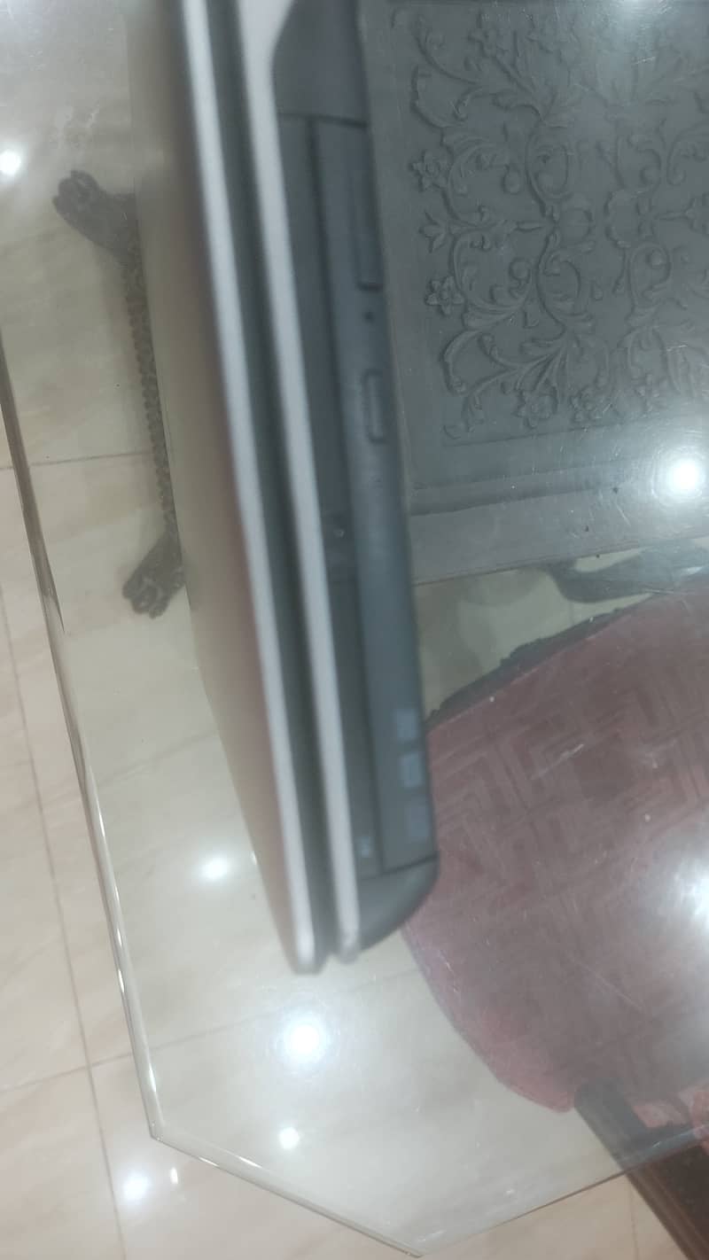 Dell Latitude e6540 (i7): Perfect for Gaming and Professional Work 6
