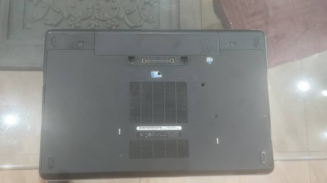 Dell Latitude e6540 (i7): Perfect for Gaming and Professional Work 12